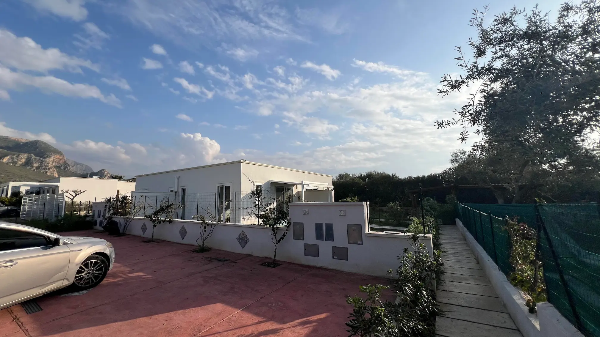 Area parcheggio privato della struttura